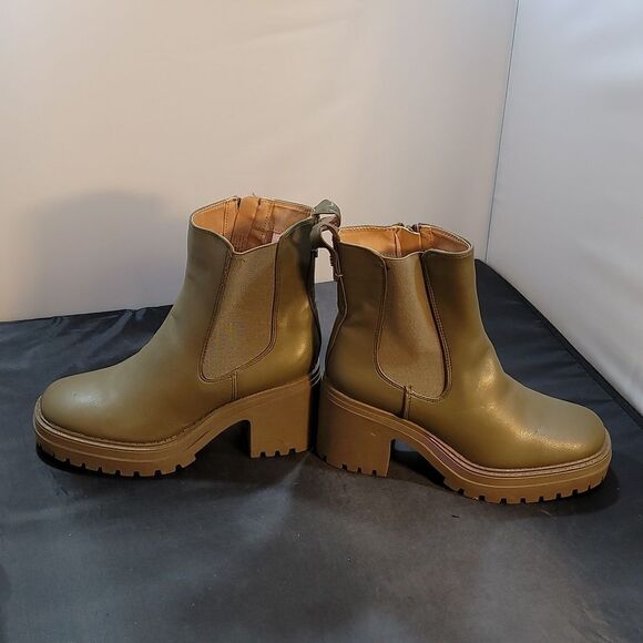 BRAND NEW SAM & LIBBY WOMEN' CHELSEA BOOTS - Picture 9 of 15